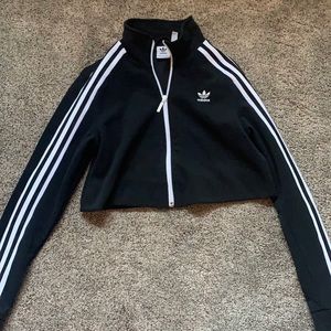 Black adidas cropped sweatshirt, XS